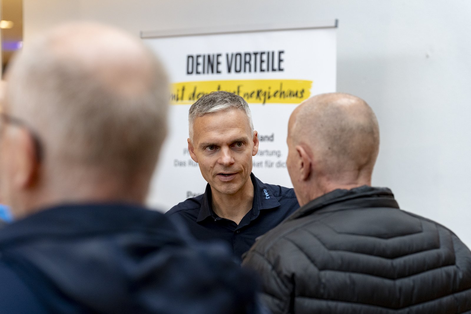 Beratung am Stand: Technische Werke Schussental