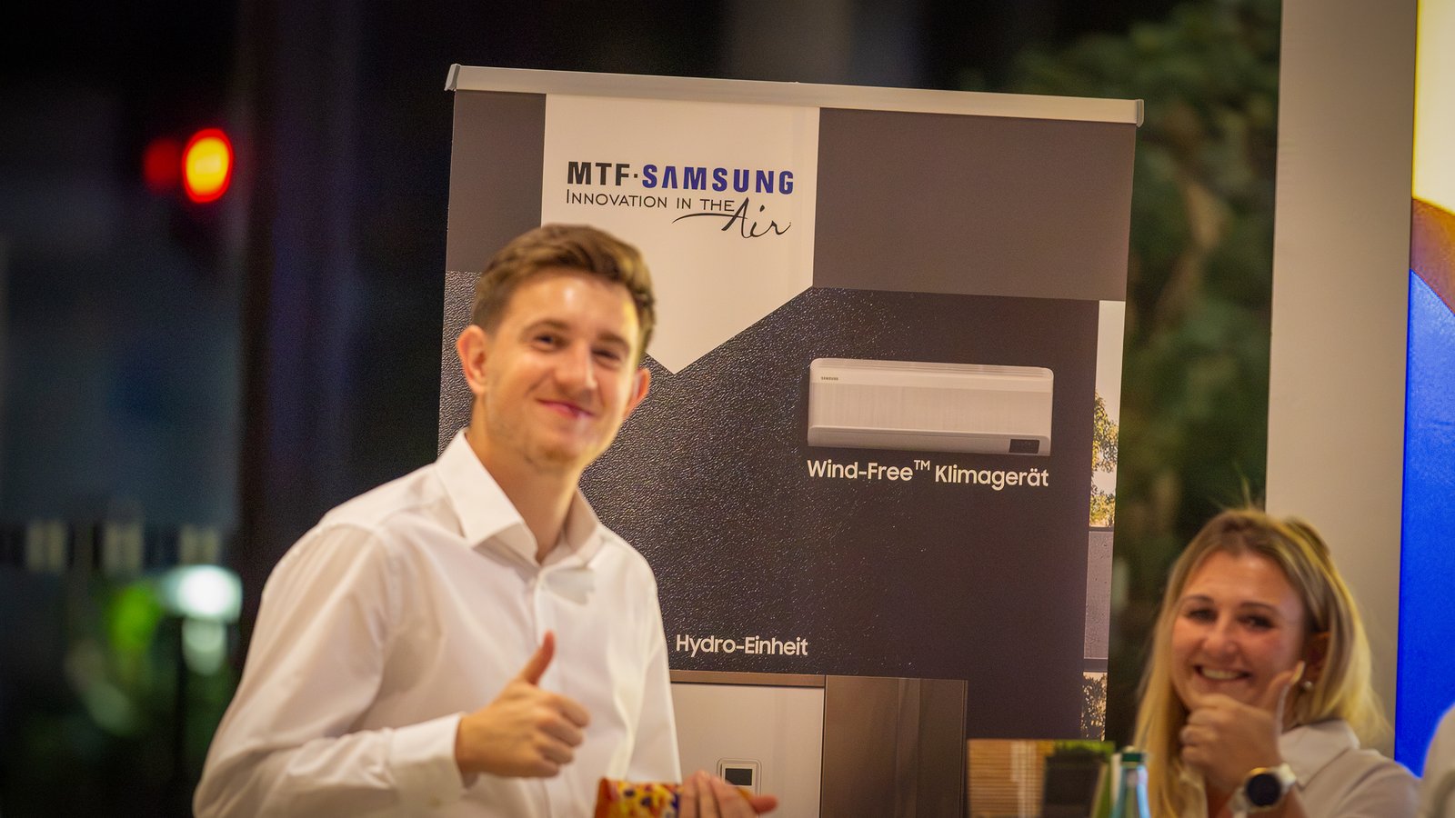 Beratung am Stand: Samsung / Karl Endrich KG