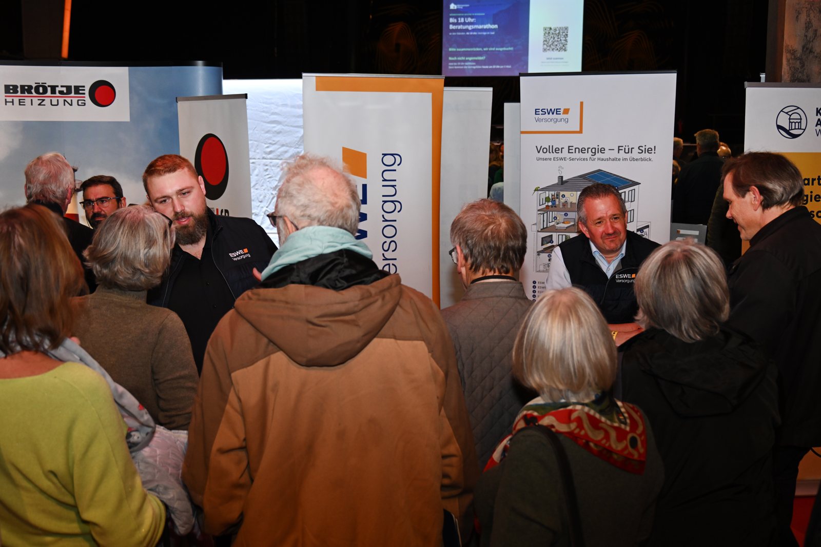 Beratung am Stand: ESWE Versorgung